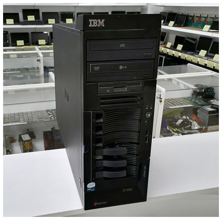 Сервер IBM eServer xSeries 226