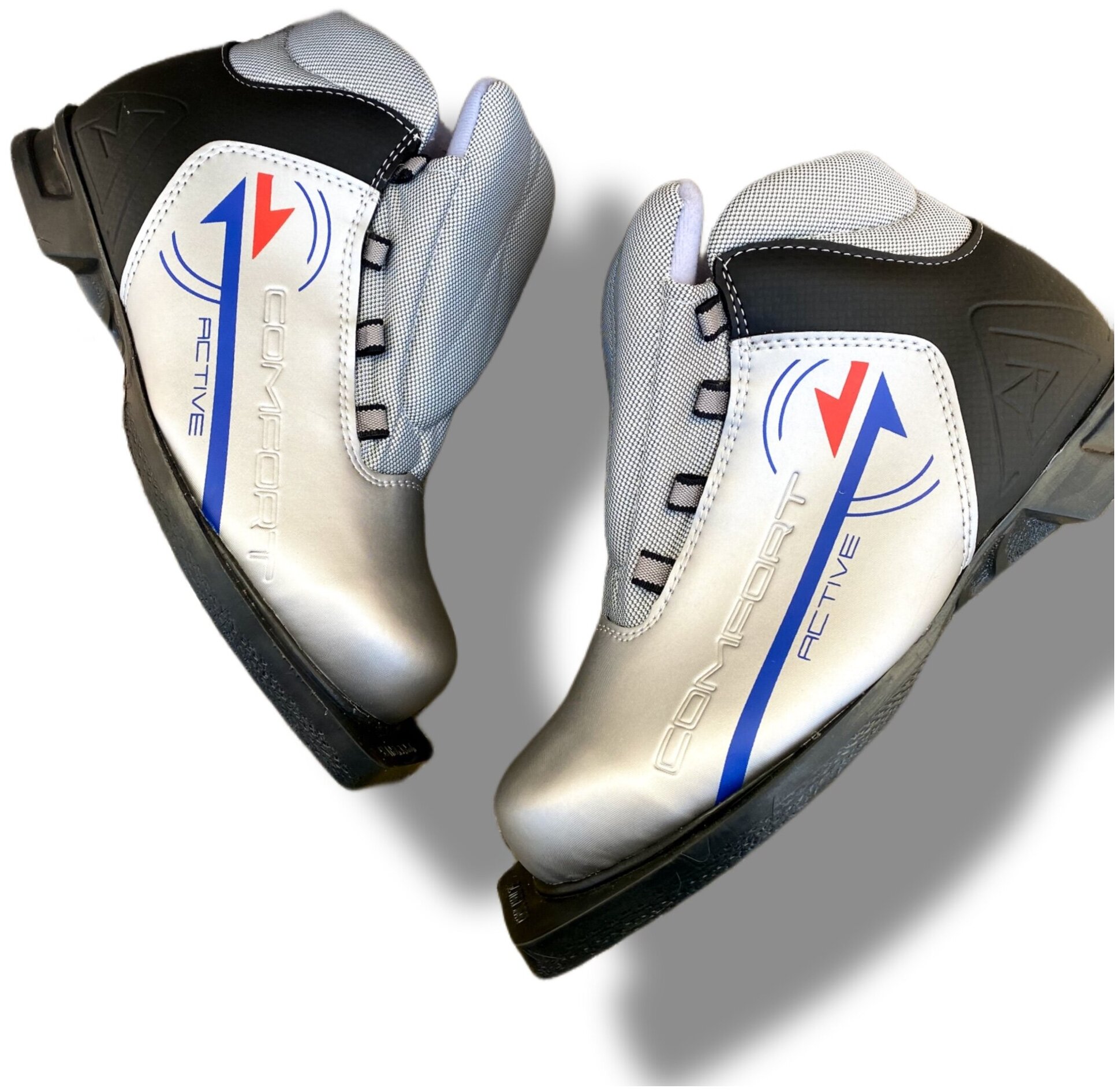 Ботинки лыжные TREK ActiveComfort NN75, цвет серебро-черный, лого синий, размер 43