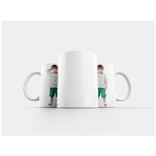 фото Кружка "смотрящий, ребенок, милый" 320 мл lotsprints