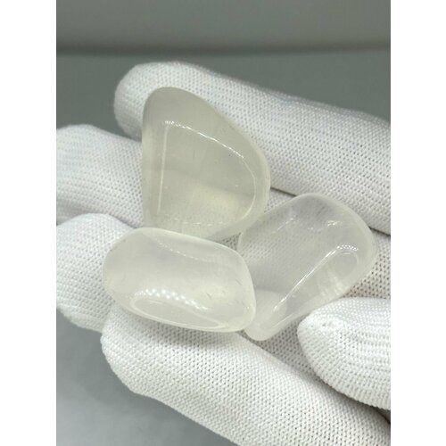 Горный хрусталь галтовка 15-25 см 1 штука 171₽