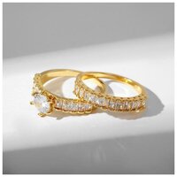 Кольцо КНР "Сокровище", кристалл цветочек, цвет белый в золоте, размер 19