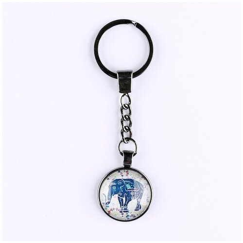 фото Брелок darifly цвета титан с большим кольцом для ключей, цепью и круглым рисунком "синий слон на белом фоне