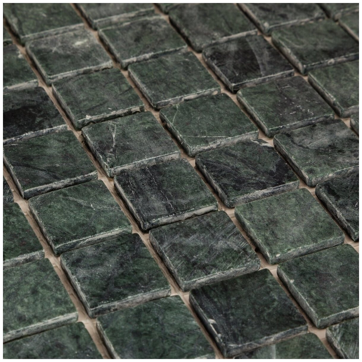 Мозаика из натурального мрамора Green Jade DAO-516-23-4. Матовая. Размер 300х300мм. Толщина 4мм. Цвет темно-зеленый. 1 лист. Площадь 0.09м2