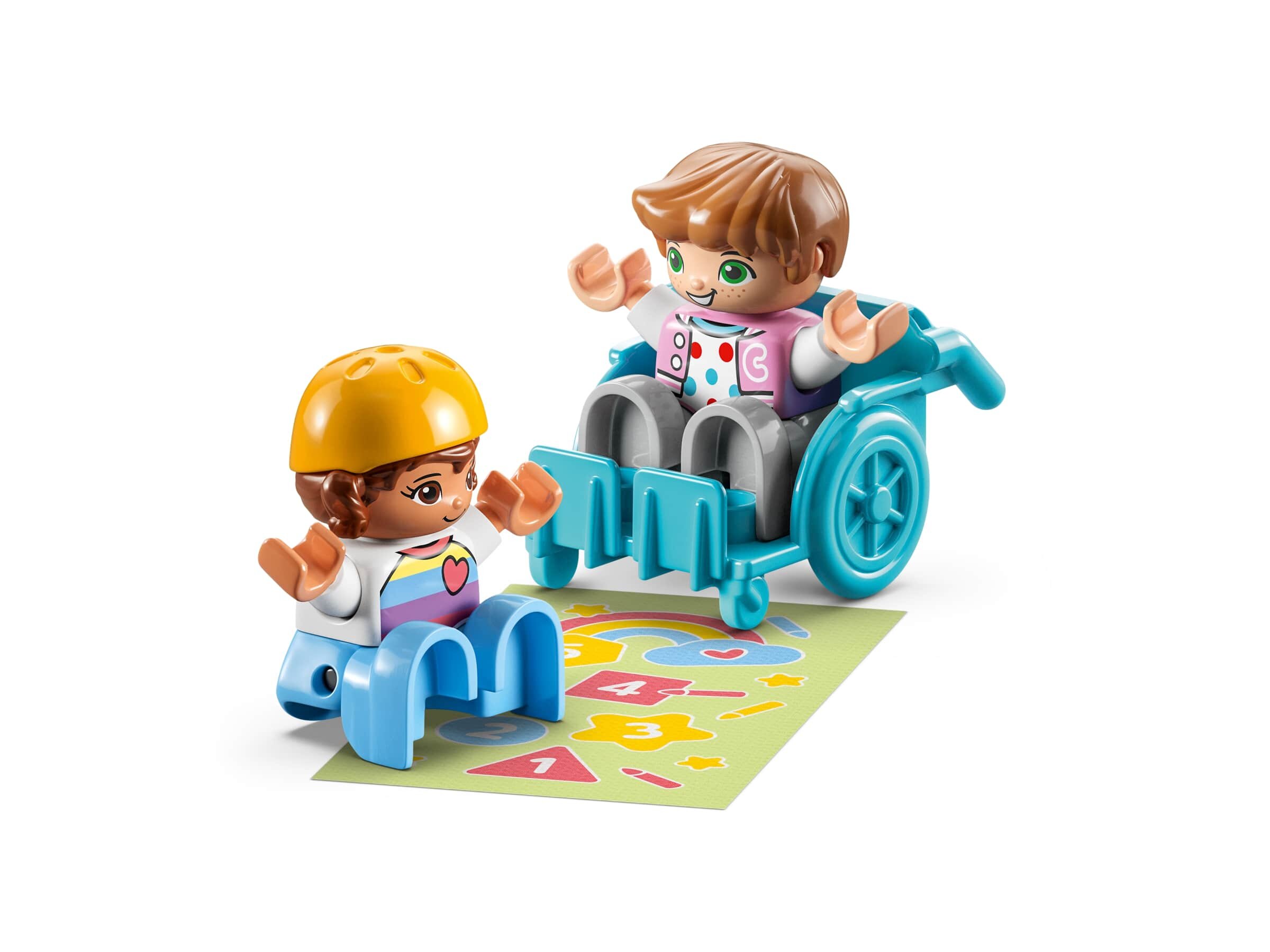 Конструктор Lego ® DUPLO® 10992 Жизнь в Детском саду