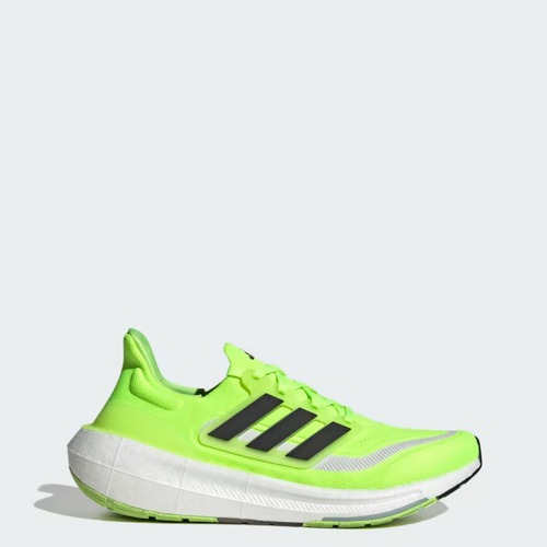 Кроссовки adidas ULTRABOOST LIGHT, размер 9 UK, зеленый кроссовки adidas размер 9 5 uk зеленый бордовый