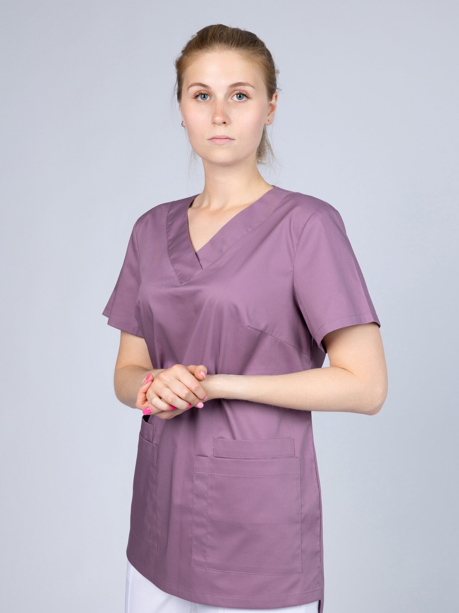 Премиальная медицинская одежда/Медицинский топ с карманами сиреневый 44 размера