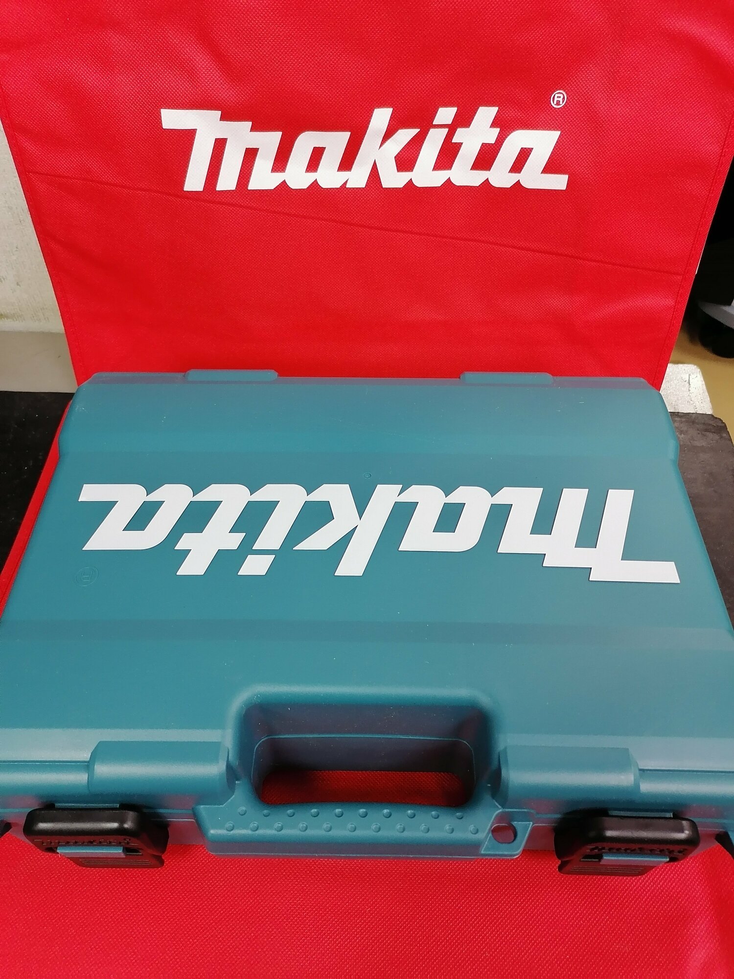 Кейс для шуруповерта Makita DF333 - фотография № 1