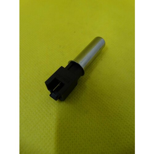 Датчик температуры для ТЭНа BOSCH 00170961 889₽