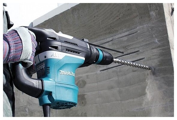 Перфоратор Makita HR4013C, 1100 Вт - фотография № 16