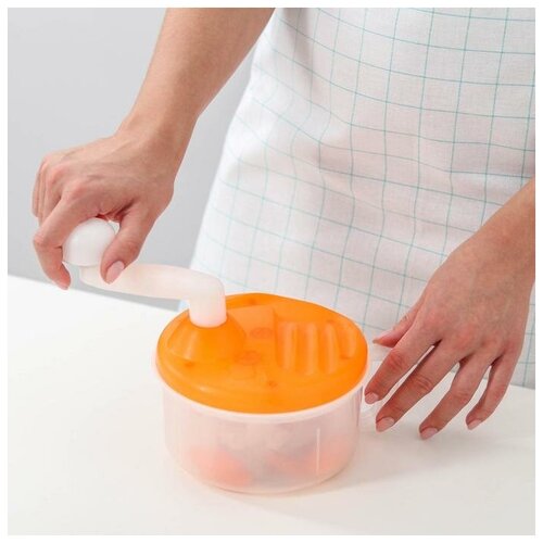 Блендер механический Помощник 3 ножа цвет микс 69100₽