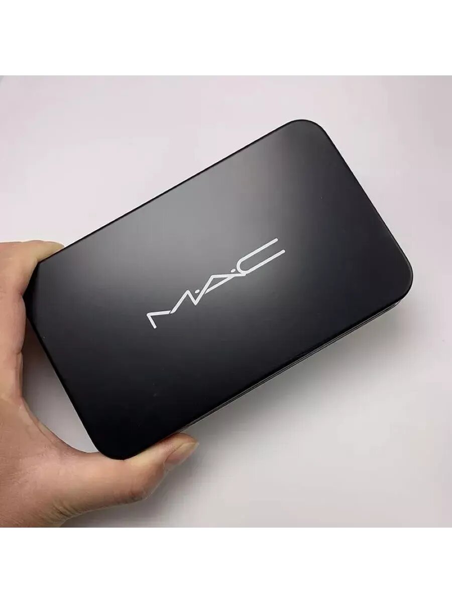 Набор кистей MAC, 12 штук, черный, в футляре — фото 1
