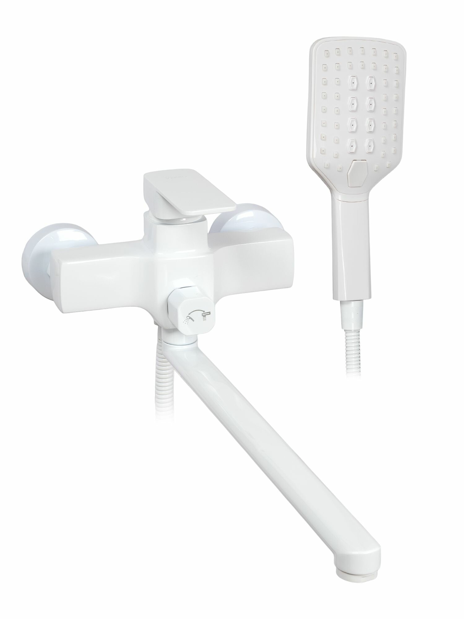 Смеситель для ванны с душем , с лейкой, шлангом , и длинным изливом, цвет белый глянец