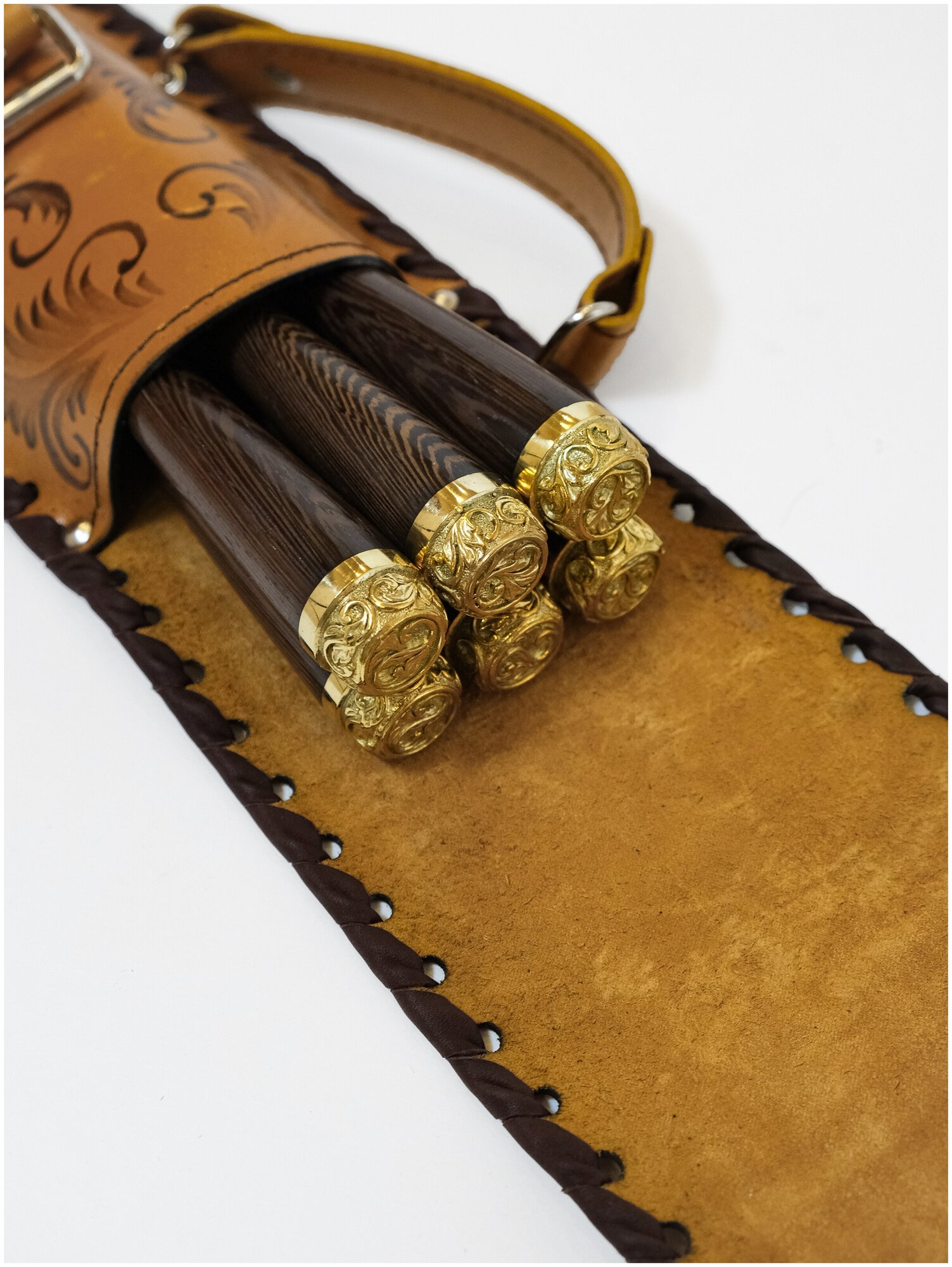 Шампура с деревянной ручкой набор/Мужские подарки/Шампуры в колчане из натуральной кожи, 6 шт. - фотография № 2