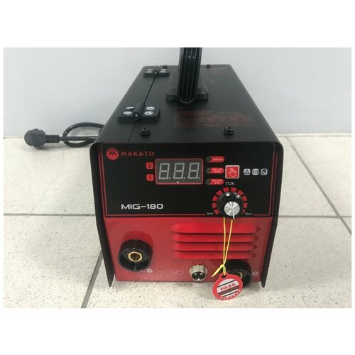 Сварочный аппарат инверторный 2 в 1 MAKATO MIG 180 799000₽