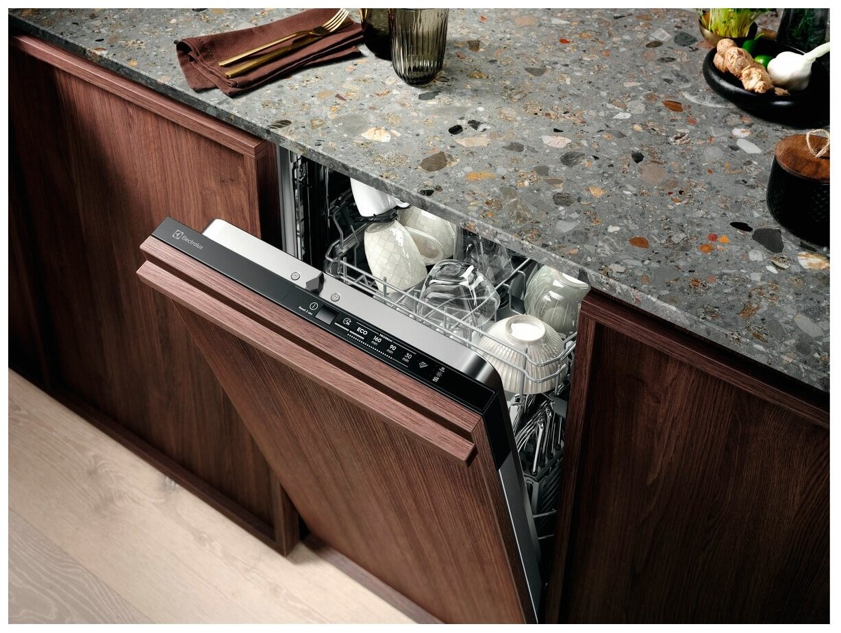 Встраиваемые посудомоечные машины ELECTROLUX EEA12100L - фотография № 4