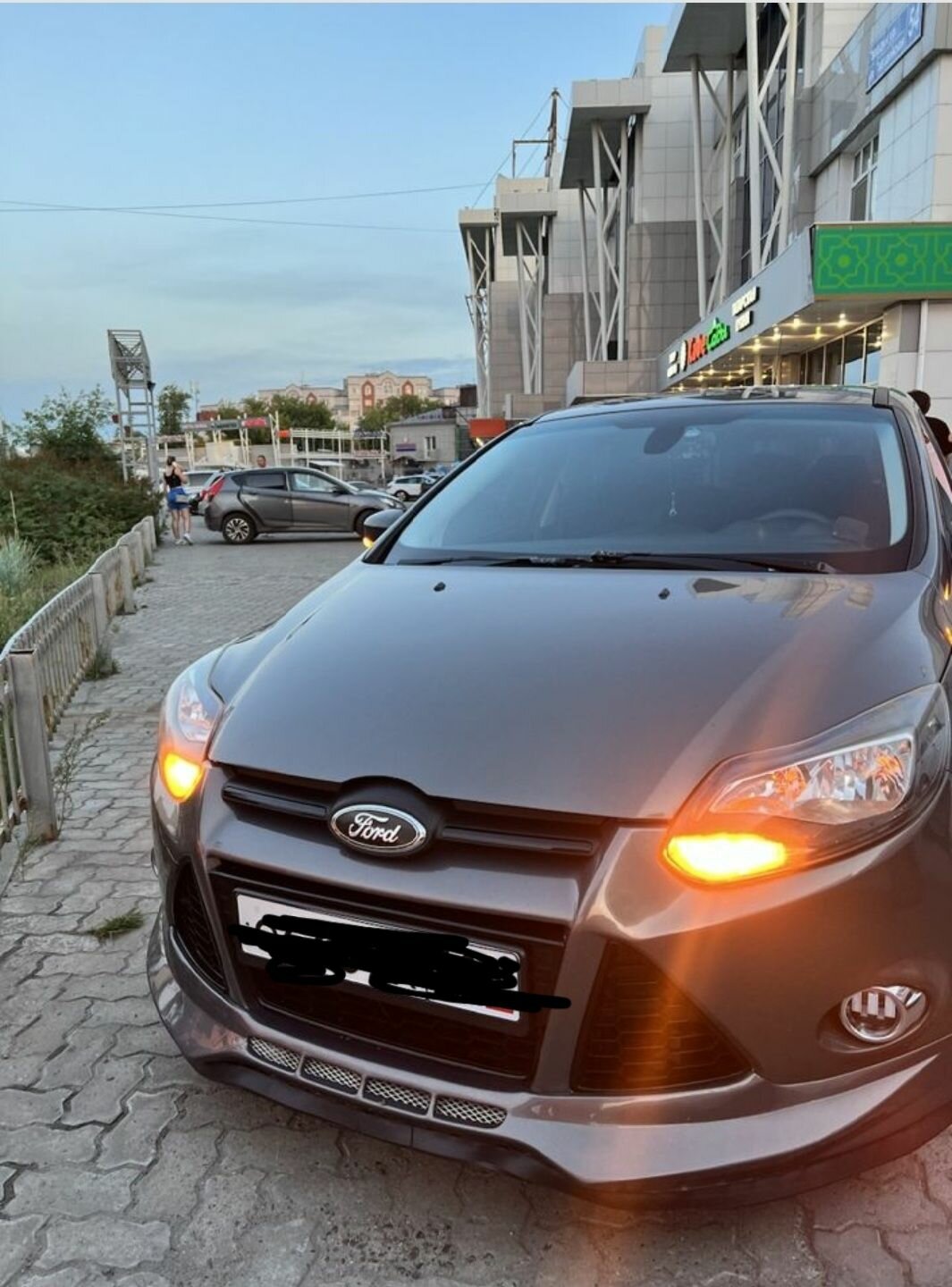 Комплект эмблем Ford Focus 3 2010-2014 до рестайлинг Черные — фото 1