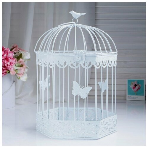 Клетка шестиугольная Бабочки 23х40см белаяВ упаковке шт 1 2838₽