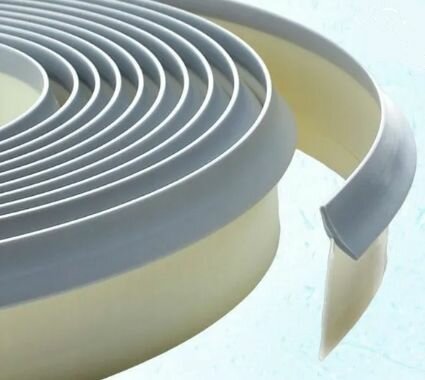 фото Плинтус силиконовый Цвет-Серый, 3.05 м