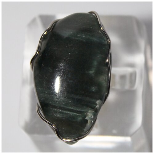 Кольцо True Stones, кварц, размер 17, зеленый кольцо true stones мельхиор жадеит размер 17 зеленый