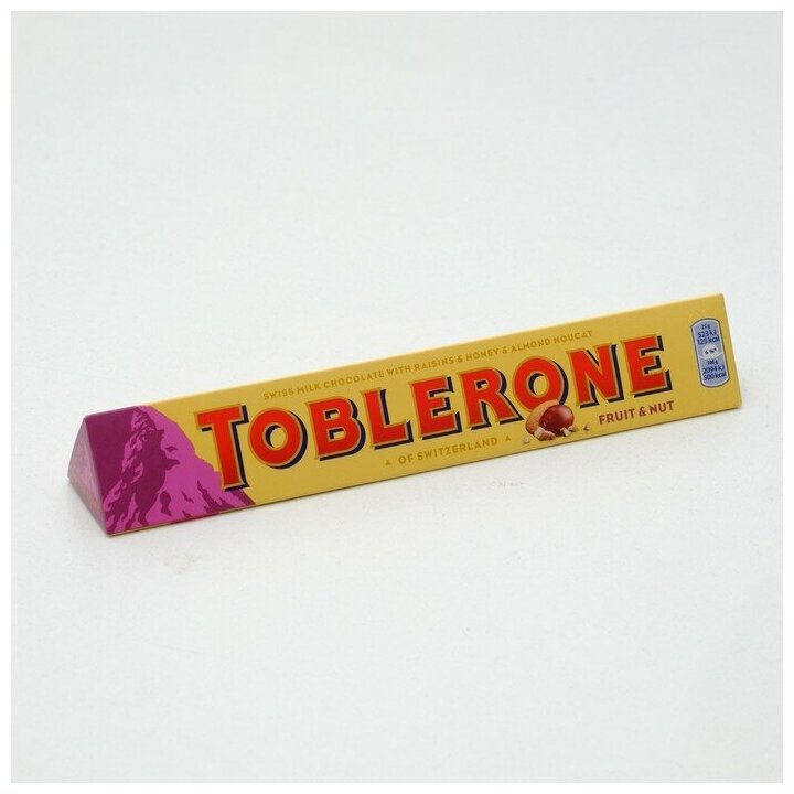 Молочный шоколад Toblerone Fruit & Nut / Тоблерон Фрут энд Нат 100гр (Швейцария)