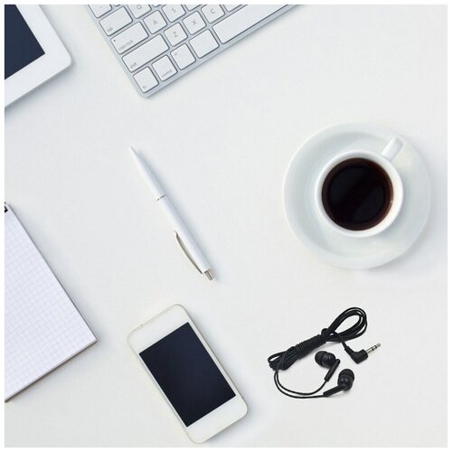 Проводные наушники с изумительным звуком 250000₽