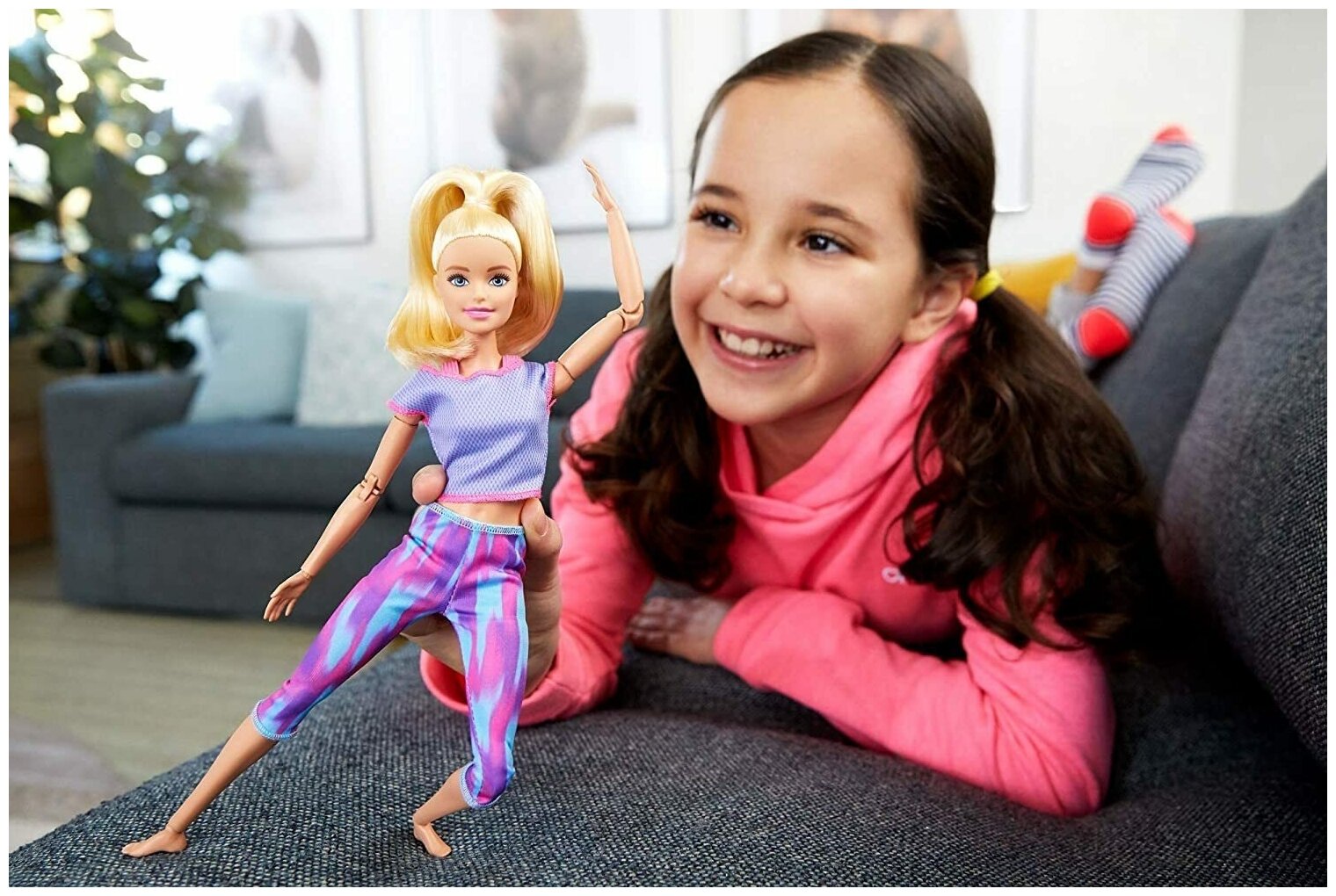 Кукла Barbie Безграничные движения Блондинка в серой футболке - фото №4