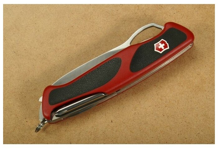 Нож перочинный Victorinox RangerGrip 78 (0.9663.MC) 130мм 12функций красный/черный карт.коробка - фото №6