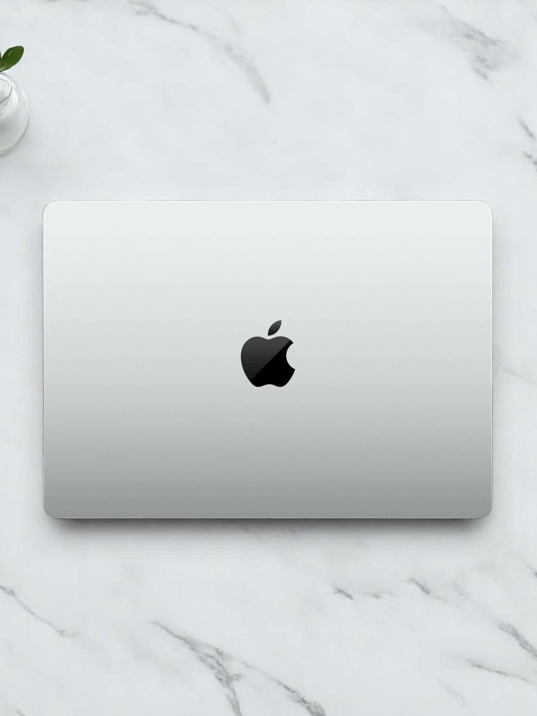 Ноутбук Apple MacBook Pro M4 , 14 дюймов, 24ГБ ОЗУ, 512ГБ SSD, macOS — фото 1