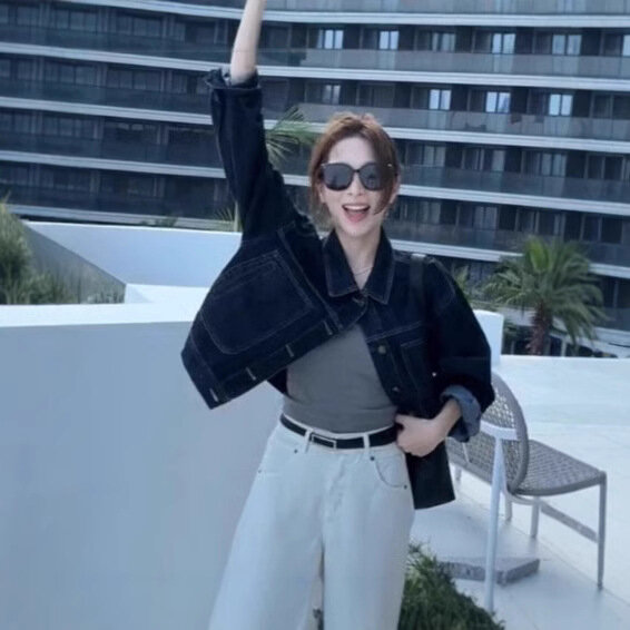 Куртка джинсовая , размер S