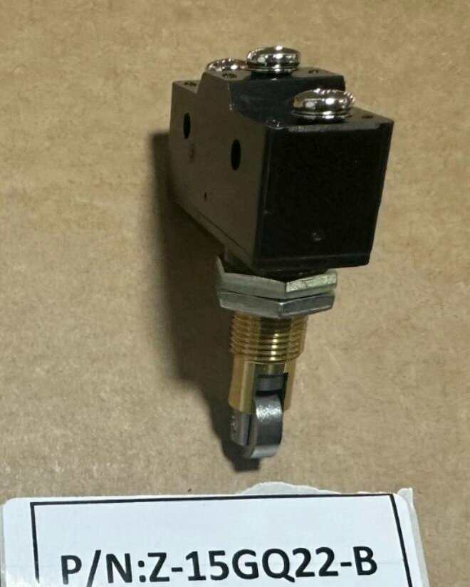 Z-15GQ22-B микропереключатель Омрон (оригинал) — фото 1
