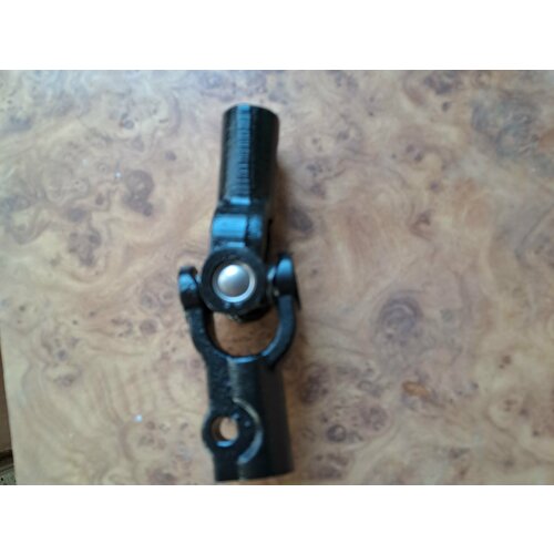 Карданчик рулевой Ода 2000₽