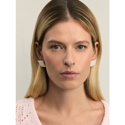 Серьги Zarina эмаль белый 551₽