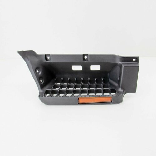Подножка пластиковая ISUZU ELF с 2007 г, правая, Nilson Auto Parts