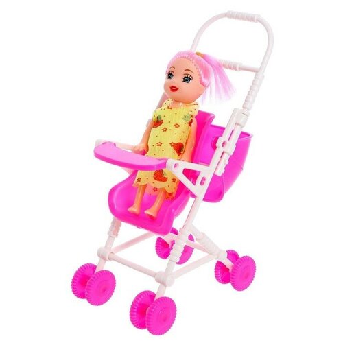 Кукла с коляской