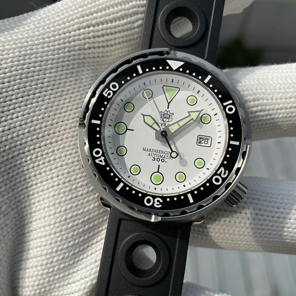 Наручные часы Steeldive 