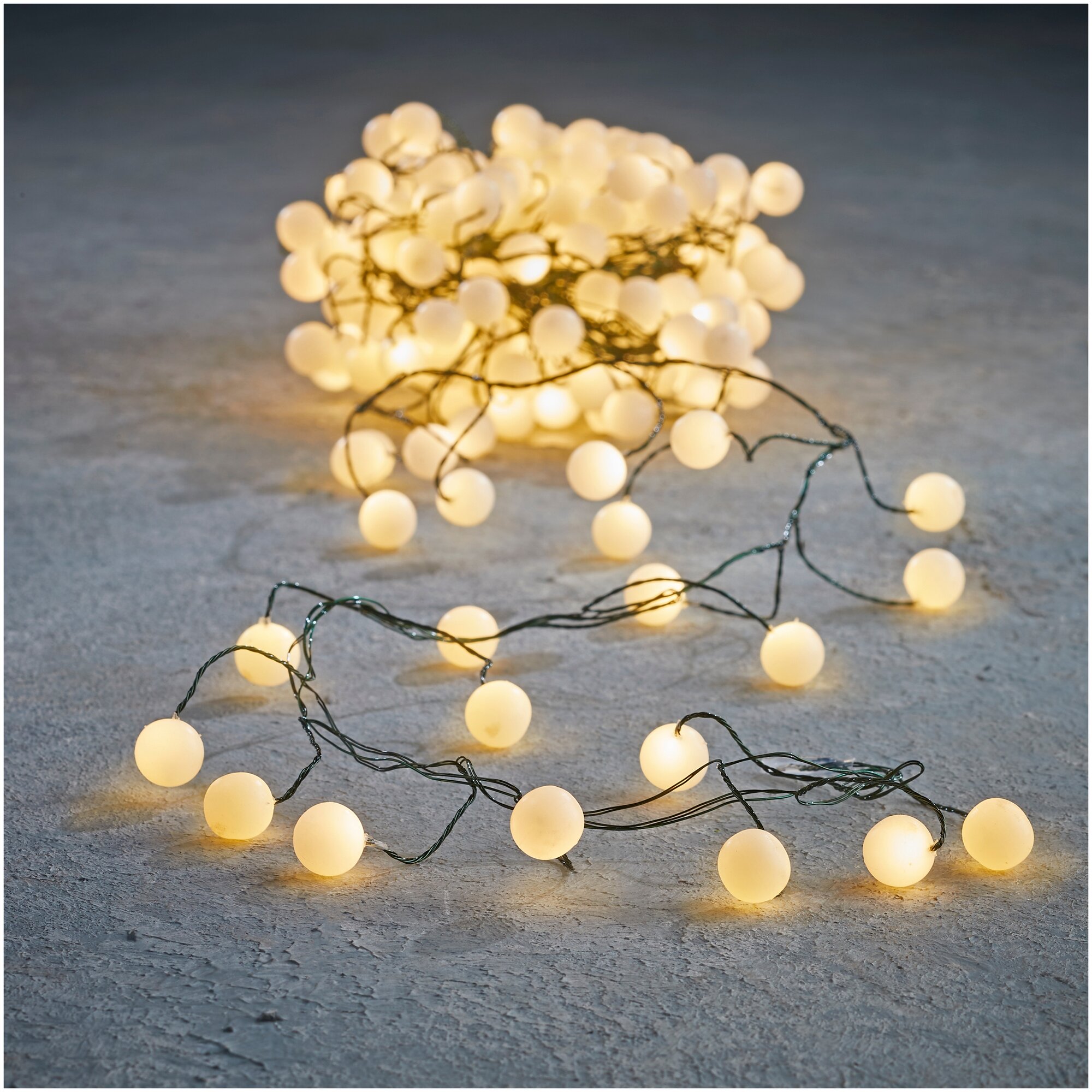 фото Гирлянда Luca Lighting Кластер Ягодки