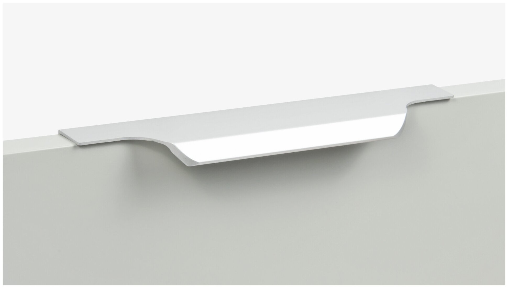 Мебельная ручка торцевая TERA, длина - 197 мм, установочный размер - 128 мм, цвет - Сатиновый хром, RT111SC - фотография № 3