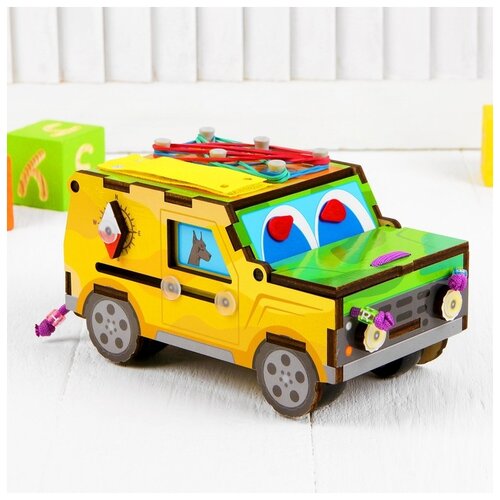 Развивающая игрушка Тимбергрупп Бизи-машинка, разноцветный