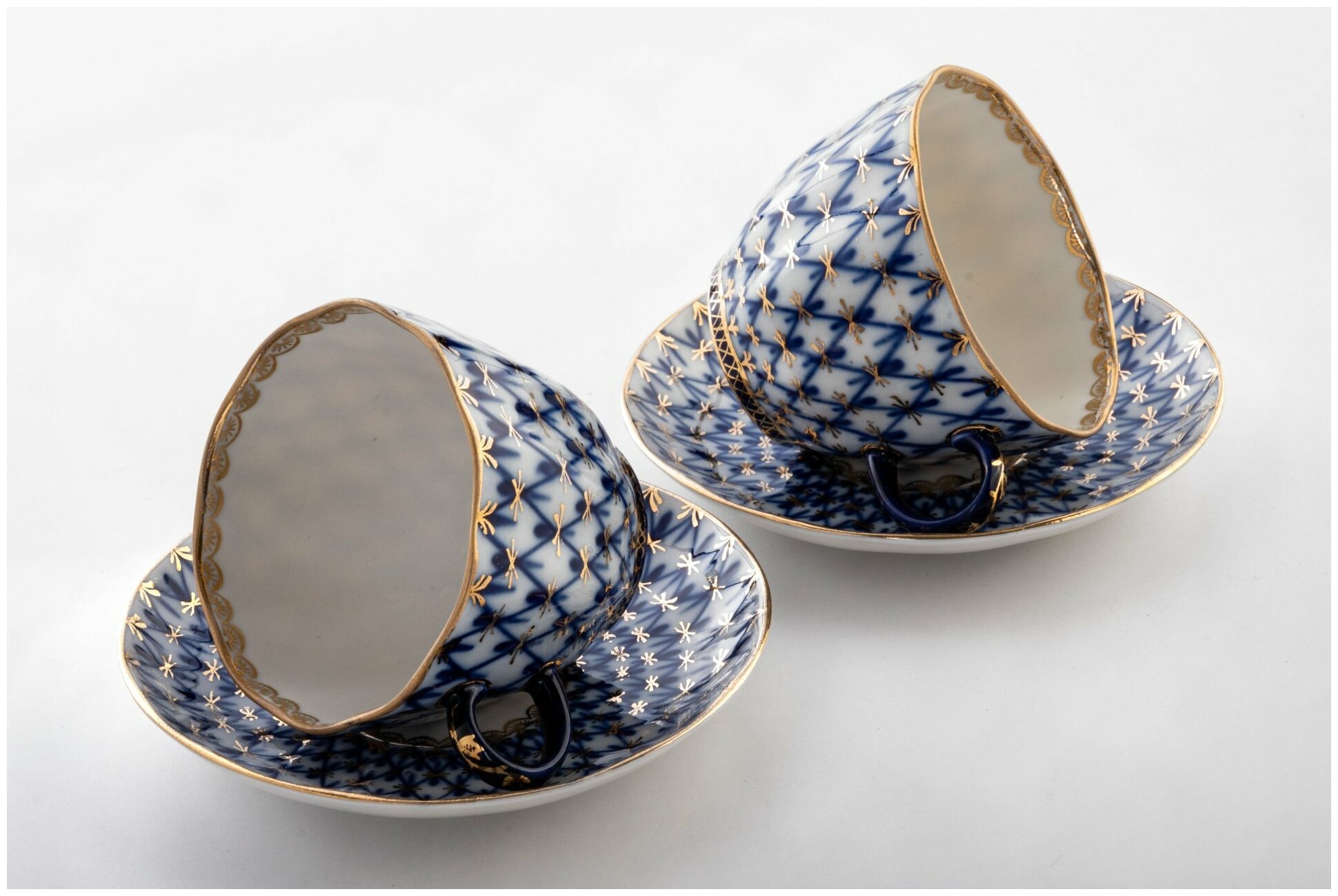 Рисунок кобальтовая сетка история создания