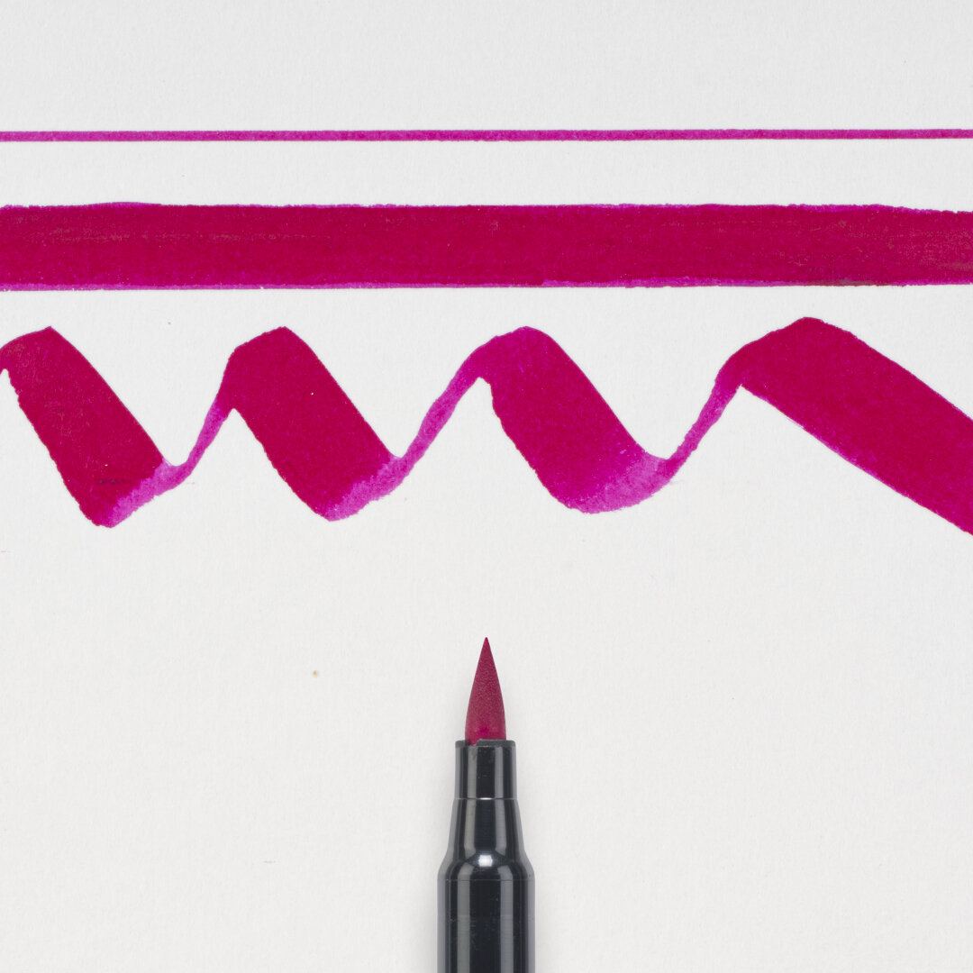 Sakura Маркер акварельный KOI Brush №223 бордовый