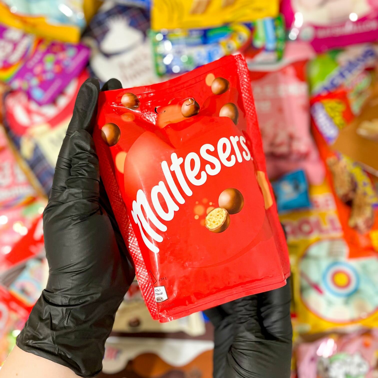 Шоколадные шарики Maltesers / Мальтизерс шоколадные шарики 102 гр.