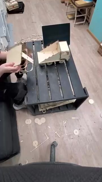 Деревянная подарочная коробка в форме автомобиля грузовик, под пиво, цвет бежевый — фото 1