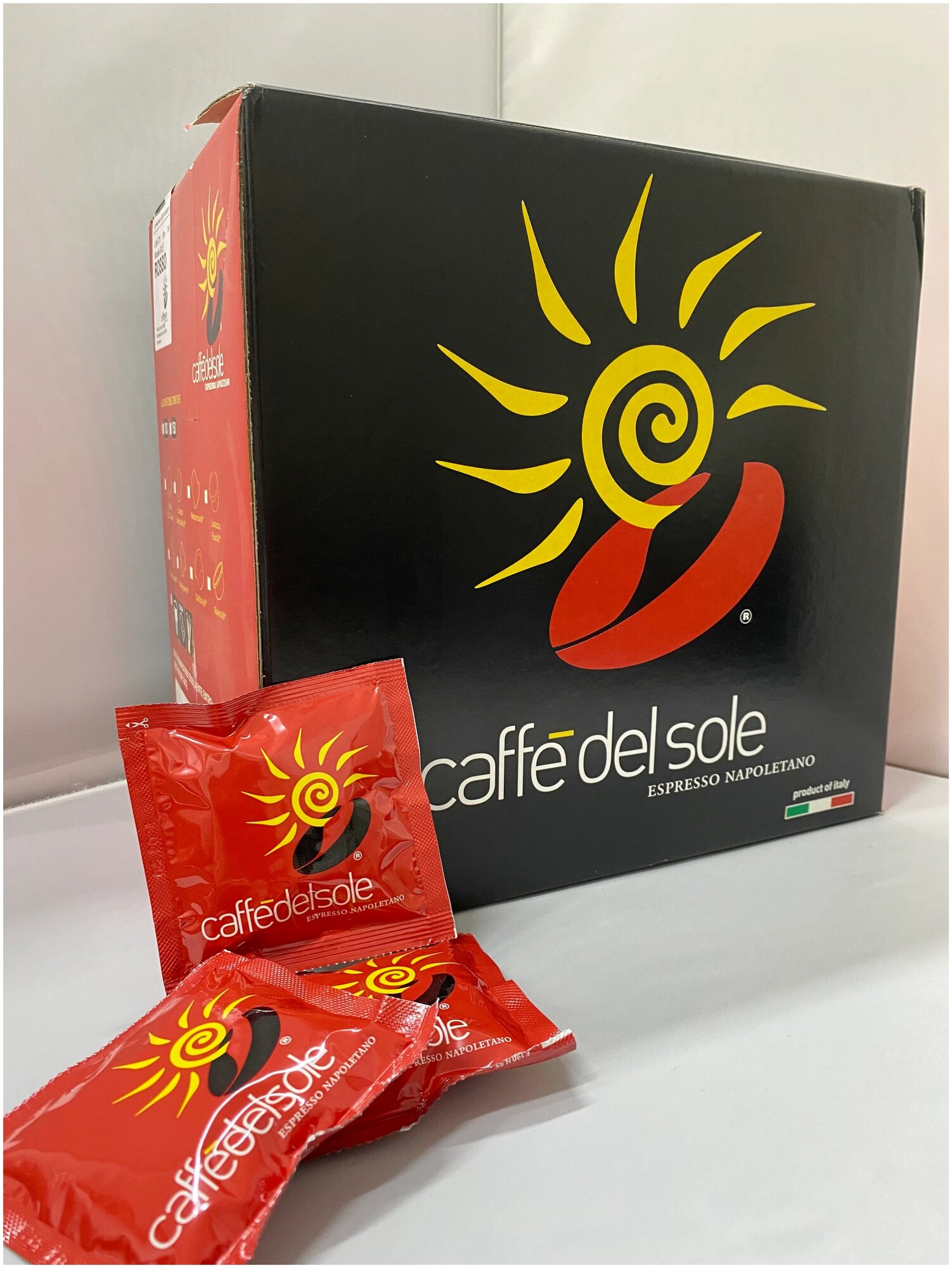 Кофе в чалдах (таблетка) "CAFFEDELSOLE espresso napoletano" ROSSO 150 шт - фотография № 2