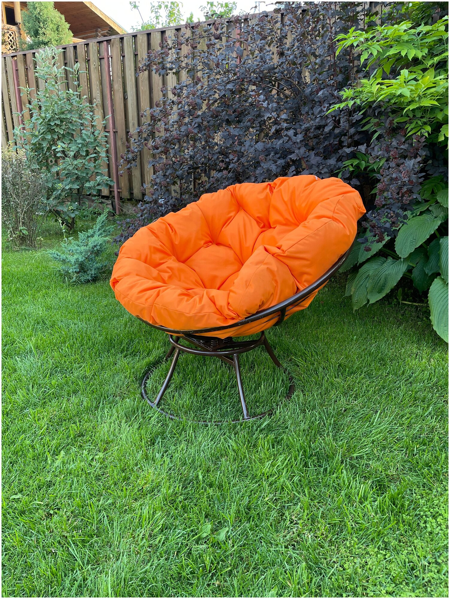 Кресло m-group папасан пружинка коричневое, оранжевая подушка - фотография № 4