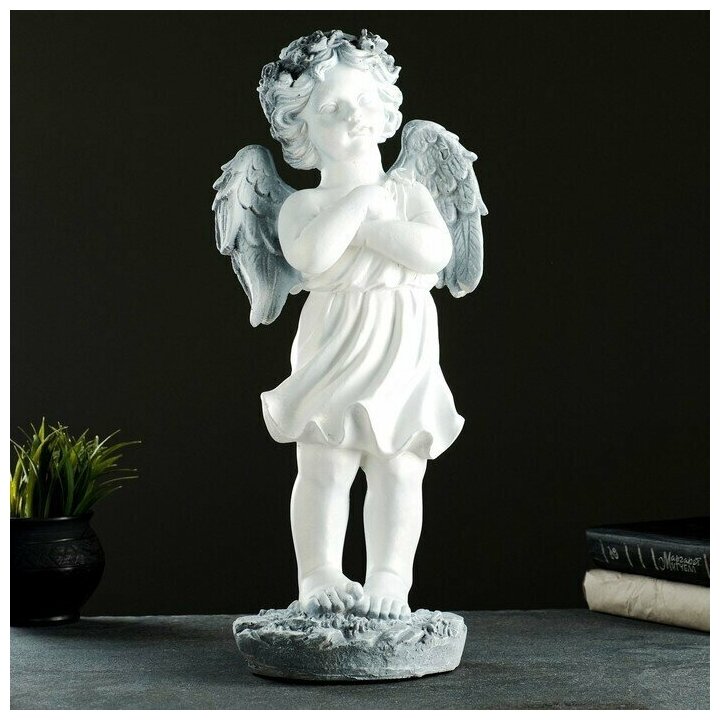 Фигура 'Ангел с венком' античный 48х23х20см