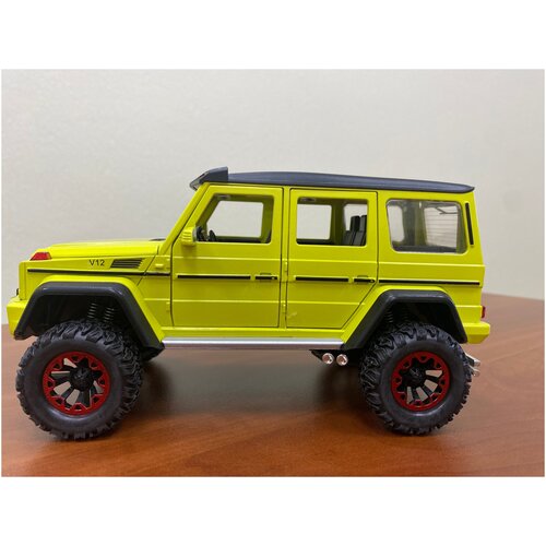 Машинка Mercedes Benz g63 4x4 Гелендваген, 21см, 1:24, кислотный цвет металлическая инерционная машинка mercedes benz g63 4x4 гелентваген гелик 1 24 21 см