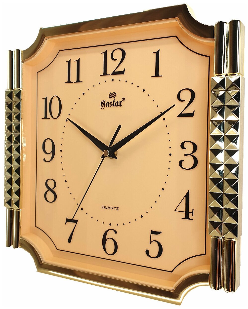 Часы настенные бесшумные с плавным ходом не стандартной формы желтоватый циферблат Gastar 916 C отделка под золото размер 28х29 см