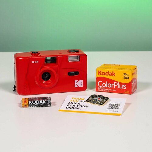Подарочный набор с фотоаппаратом Kodak M35 красный и фотопленкой Kodak ColorPlus 699000₽