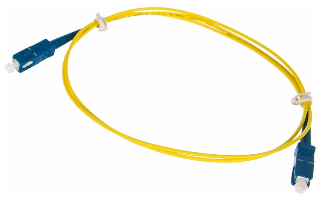 NIKOMAX Шнур волоконно-оптический, соединительный, желтый, 1м NMF-PC1S2C2-SCU-SCU-001