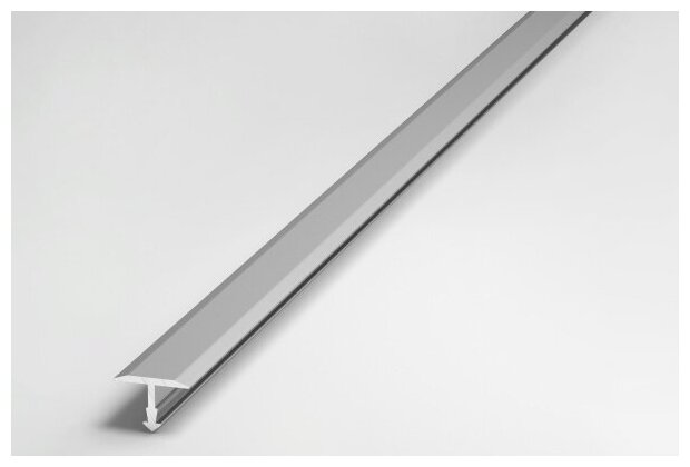 Порожек Т-образный алюминиевый гибкий для напольных покрытий, ширина 13мм, длина 2,7м лука ПС 09.2700.01л (Анод серебро матовое)